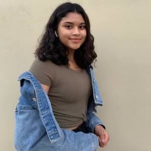 Meet your Posher, Mia